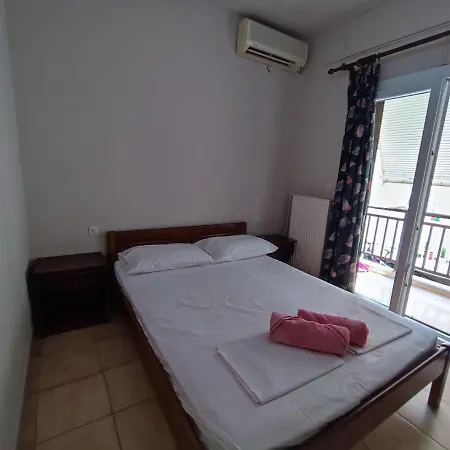 Voulgaropoulos Apartment *