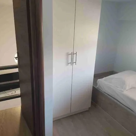 Voulgaropoulos Apartment *